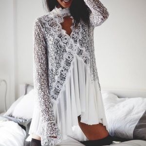 Free People white tunic dress🤍
